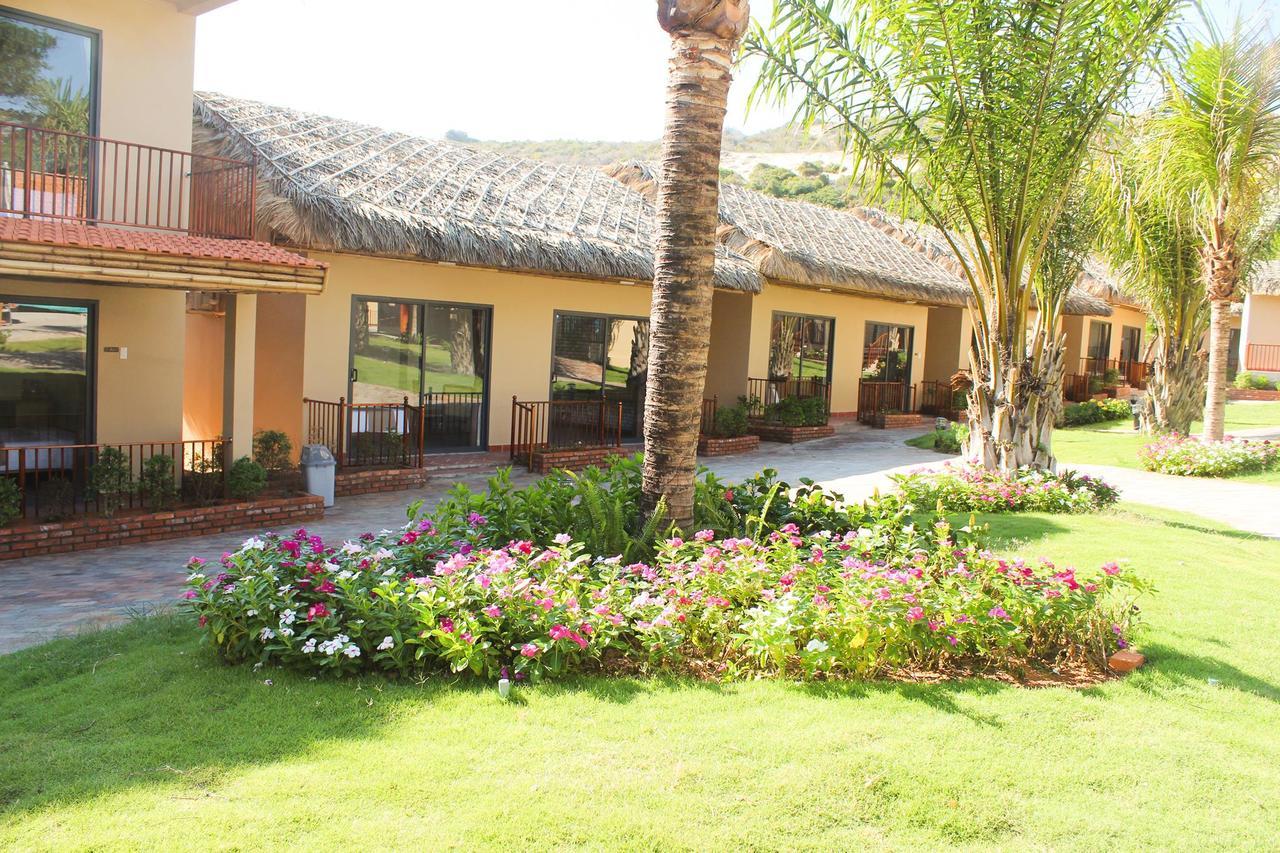 Eagles Beach Resort Phan Thiết Zewnętrze zdjęcie