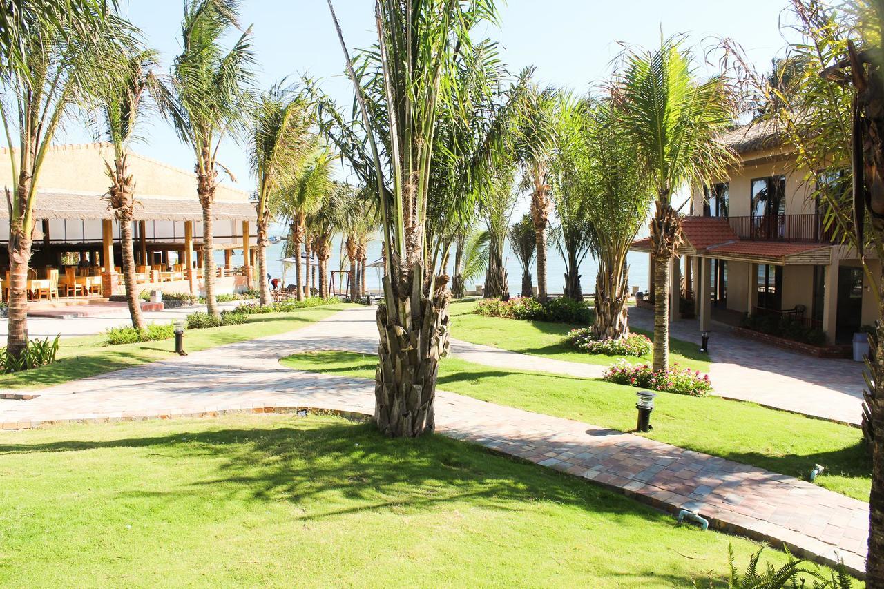 Eagles Beach Resort Phan Thiết Zewnętrze zdjęcie